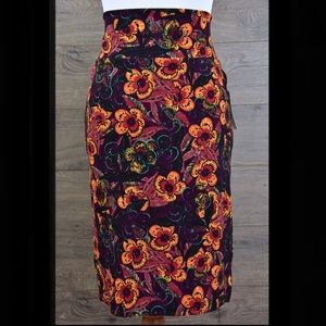 Pencil Skirt / Lularoe Cassie Large